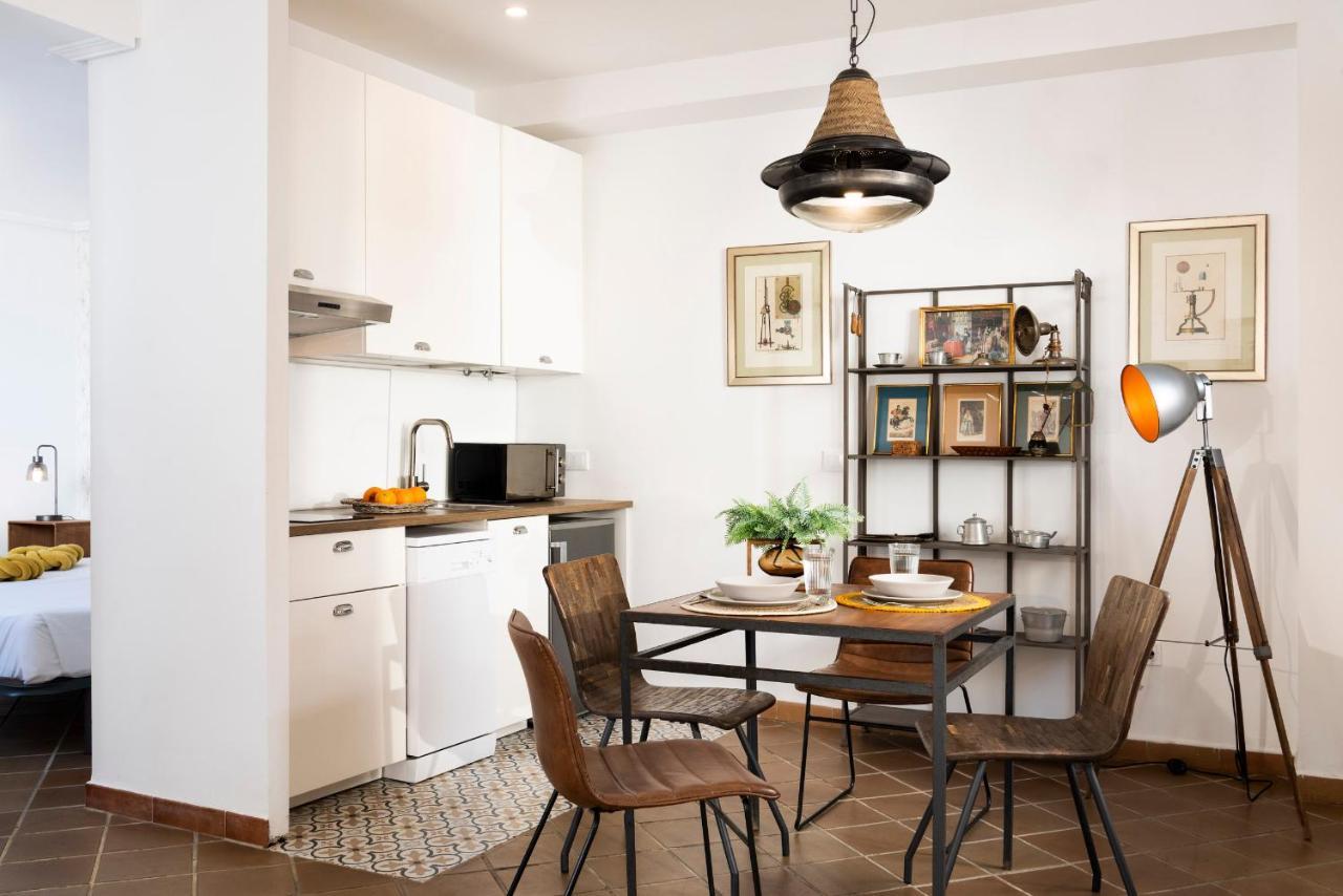 Lepanto Premium Apartments Séville Extérieur photo